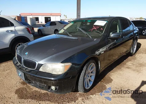 2006 BMW 750Li из США, поврежденный, VIN WBAHN83556DT63631